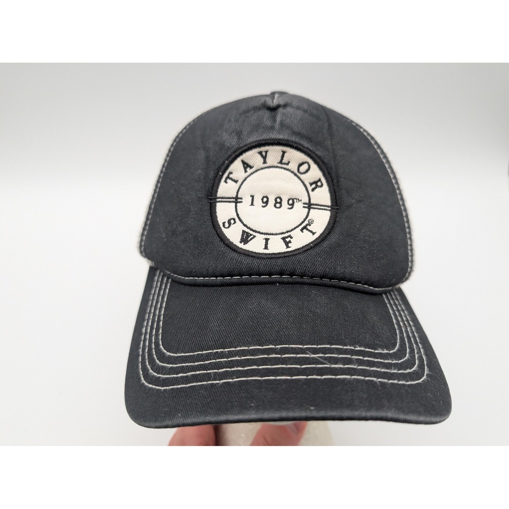 Taylor Swift 1989 World Tour Trucker Hat Black White Mesh Snapback Cap T.S. 1989